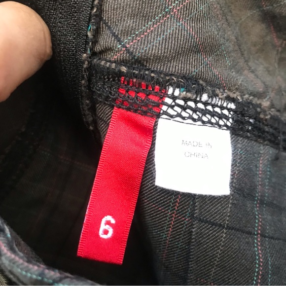 Pleated Plaid Mini-Skirt - Picture 6 of 6